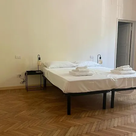 Big Outside Ztl Zone Apartment Florence